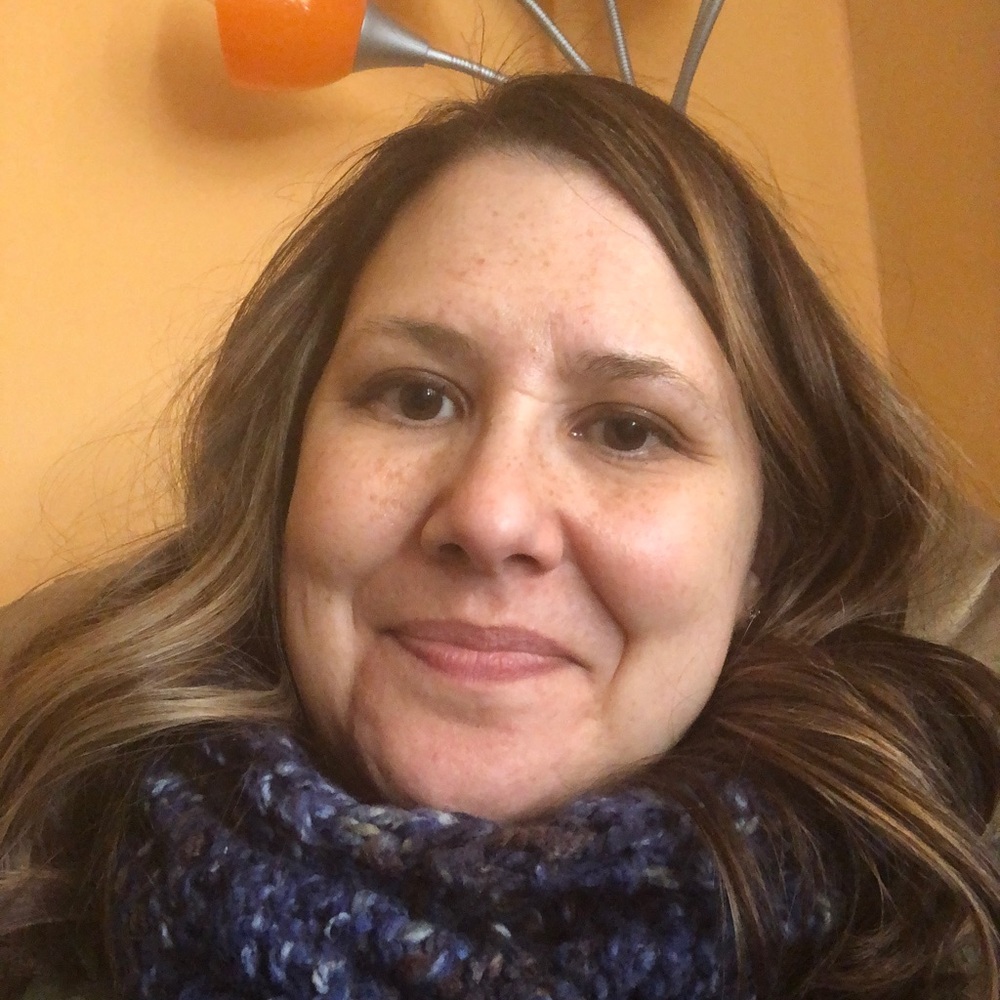 Meet your Posher, Lisa